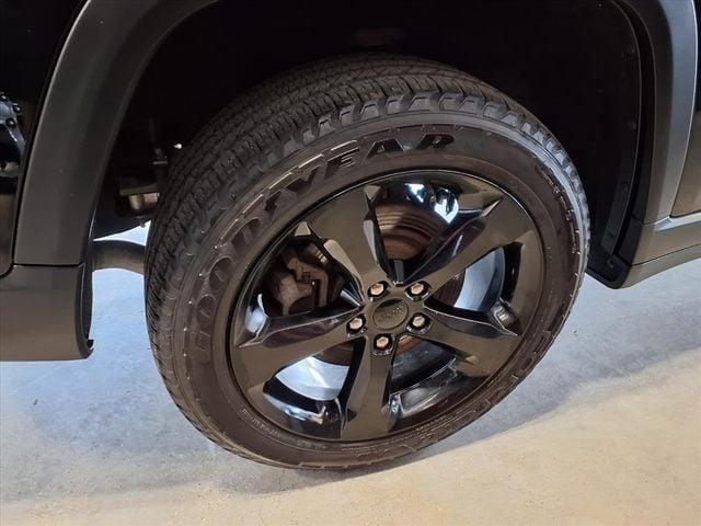 used 2021 Jeep Grand Cherokee L car, priced at $26,500