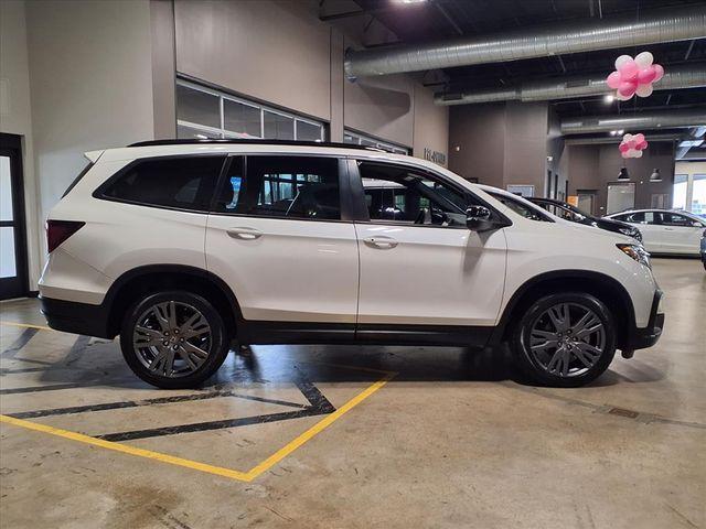 used 2022 Honda Pilot car, priced at $28,387