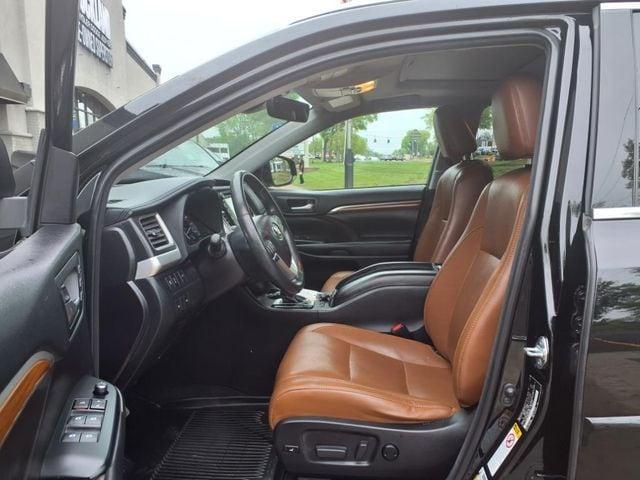 used 2018 Toyota Highlander car, priced at $24,900