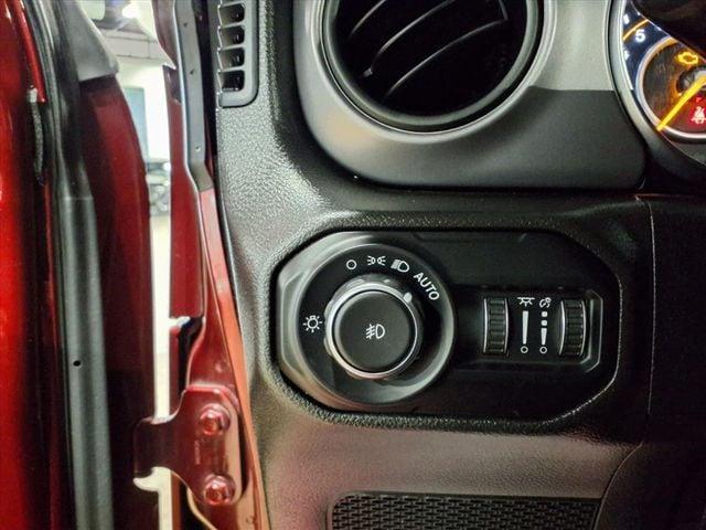 used 2021 Jeep Wrangler Unlimited car, priced at $29,984