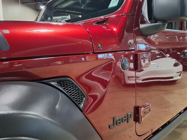 used 2021 Jeep Wrangler Unlimited car, priced at $29,984