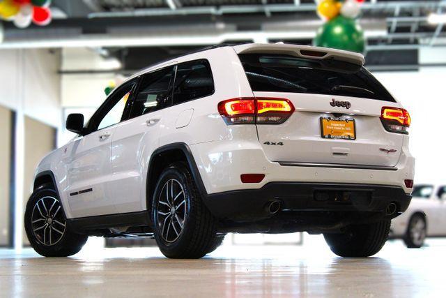 used 2018 Jeep Grand Cherokee car, priced at $26,000