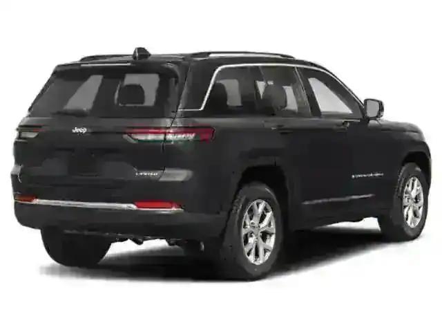 new 2025 Jeep Grand Cherokee car, priced at $47,310