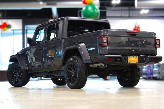 used 2023 Jeep Gladiator car, priced at $36,000