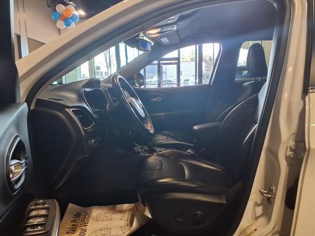 used 2019 Jeep Cherokee car, priced at $14,690