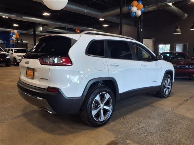 used 2019 Jeep Cherokee car, priced at $14,690