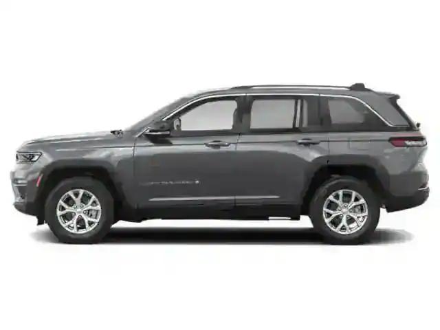 new 2025 Jeep Grand Cherokee car, priced at $50,035