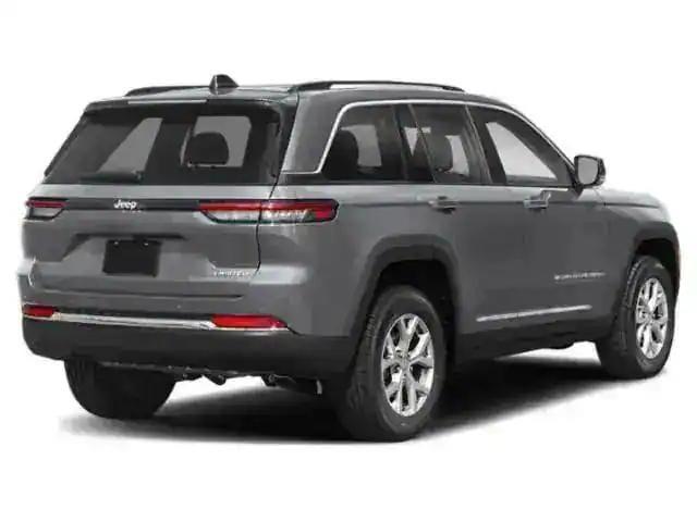 new 2025 Jeep Grand Cherokee car, priced at $51,035