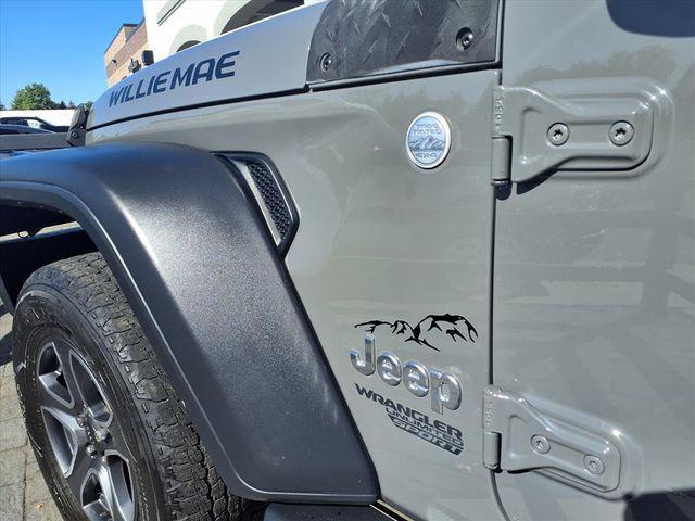 used 2020 Jeep Wrangler Unlimited car, priced at $28,165