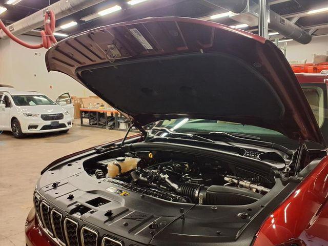 used 2021 Jeep Grand Cherokee L car, priced at $27,500