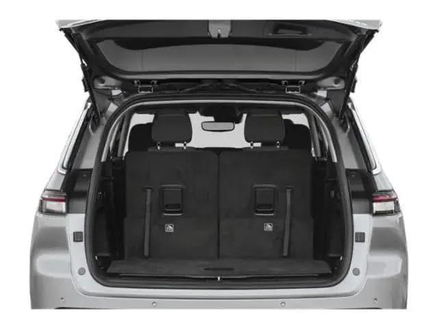 new 2025 Jeep Grand Cherokee L car, priced at $49,352