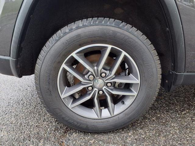 used 2018 Jeep Grand Cherokee car, priced at $13,900