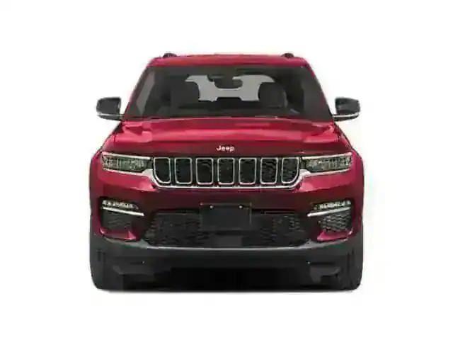 new 2025 Jeep Grand Cherokee car, priced at $50,035