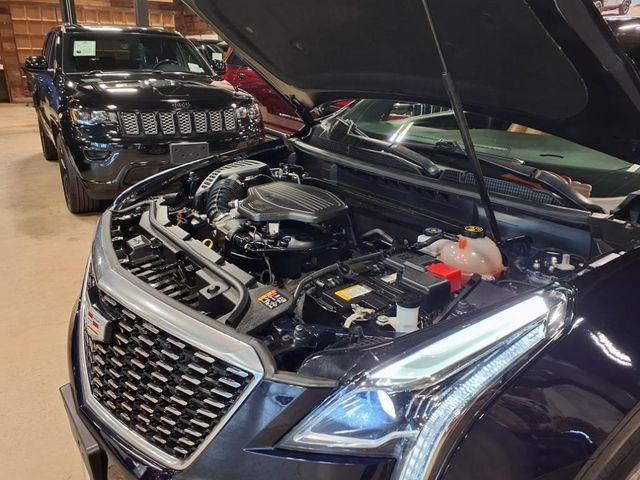 used 2021 Cadillac XT5 car, priced at $30,500