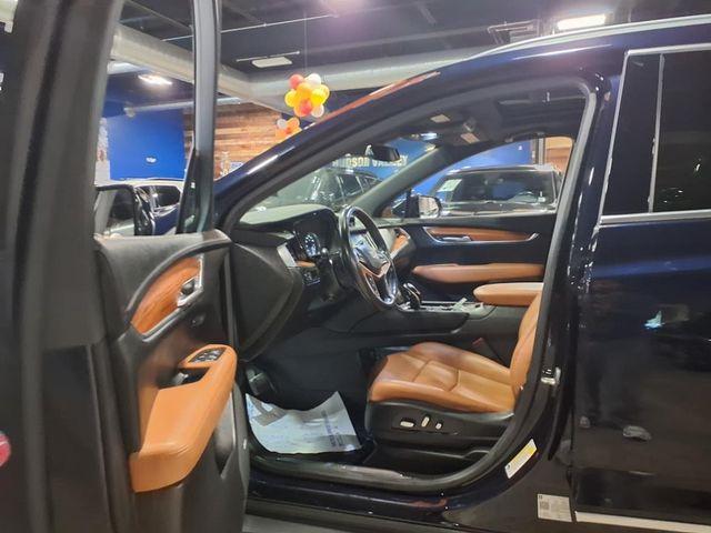 used 2021 Cadillac XT5 car, priced at $30,500