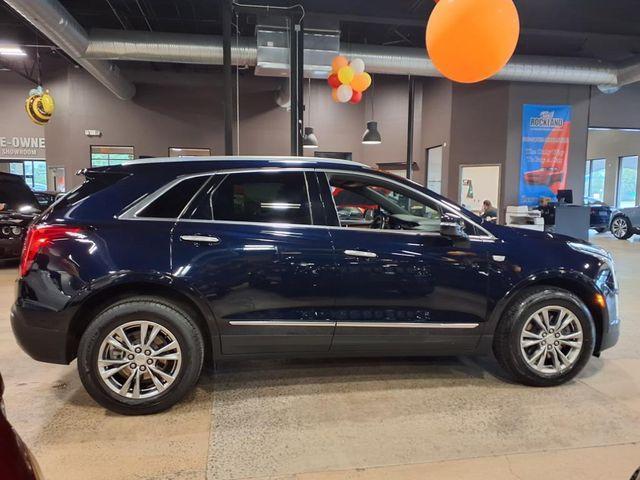 used 2021 Cadillac XT5 car, priced at $30,500