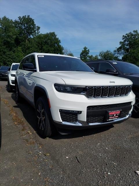 used 2024 Jeep Grand Cherokee L car, priced at $40,061