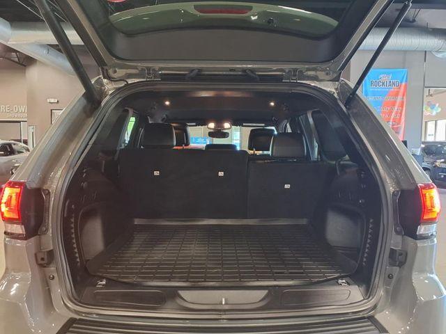 used 2022 Jeep Grand Cherokee WK car, priced at $28,500