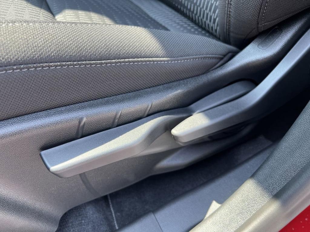 new 2026 Chevrolet Equinox car, priced at $28,490