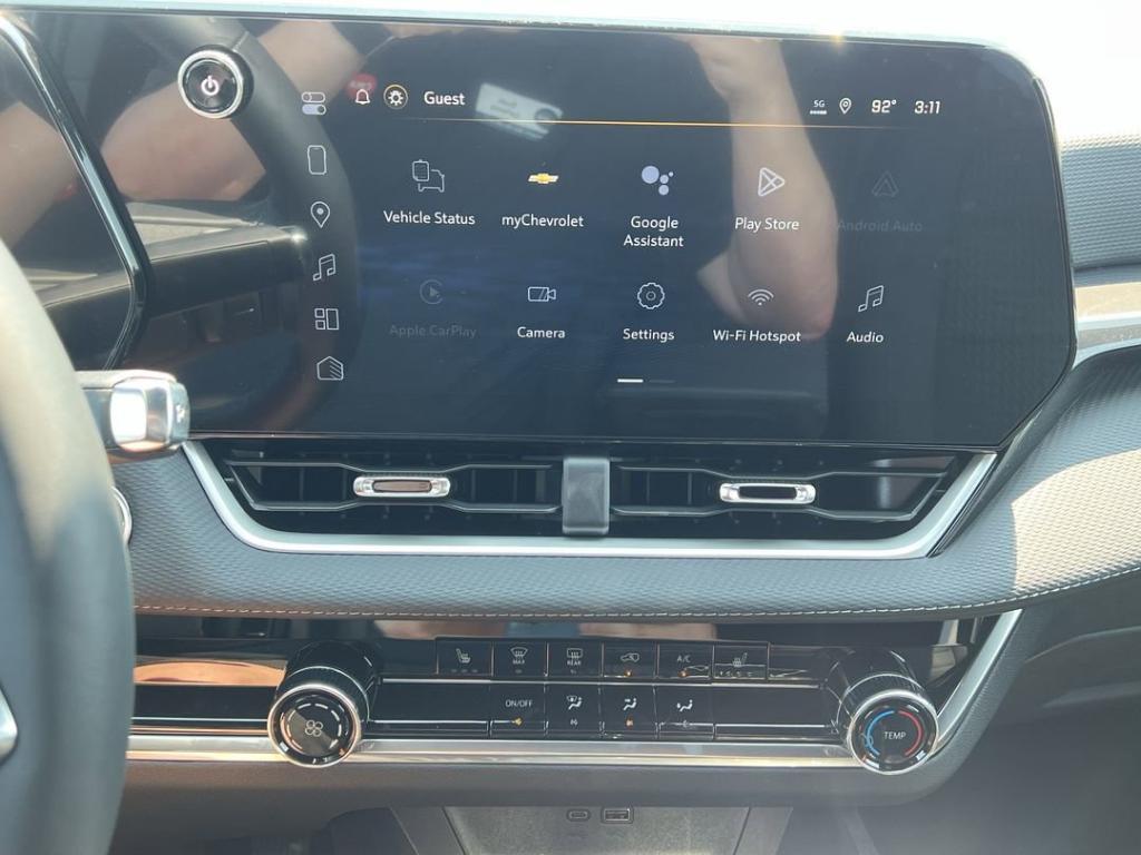 new 2026 Chevrolet Equinox car, priced at $28,490
