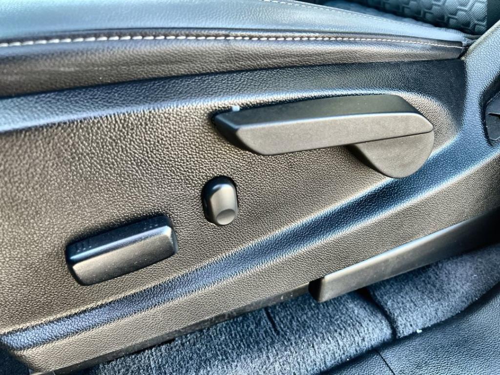 used 2022 Chevrolet Colorado car, priced at $33,200