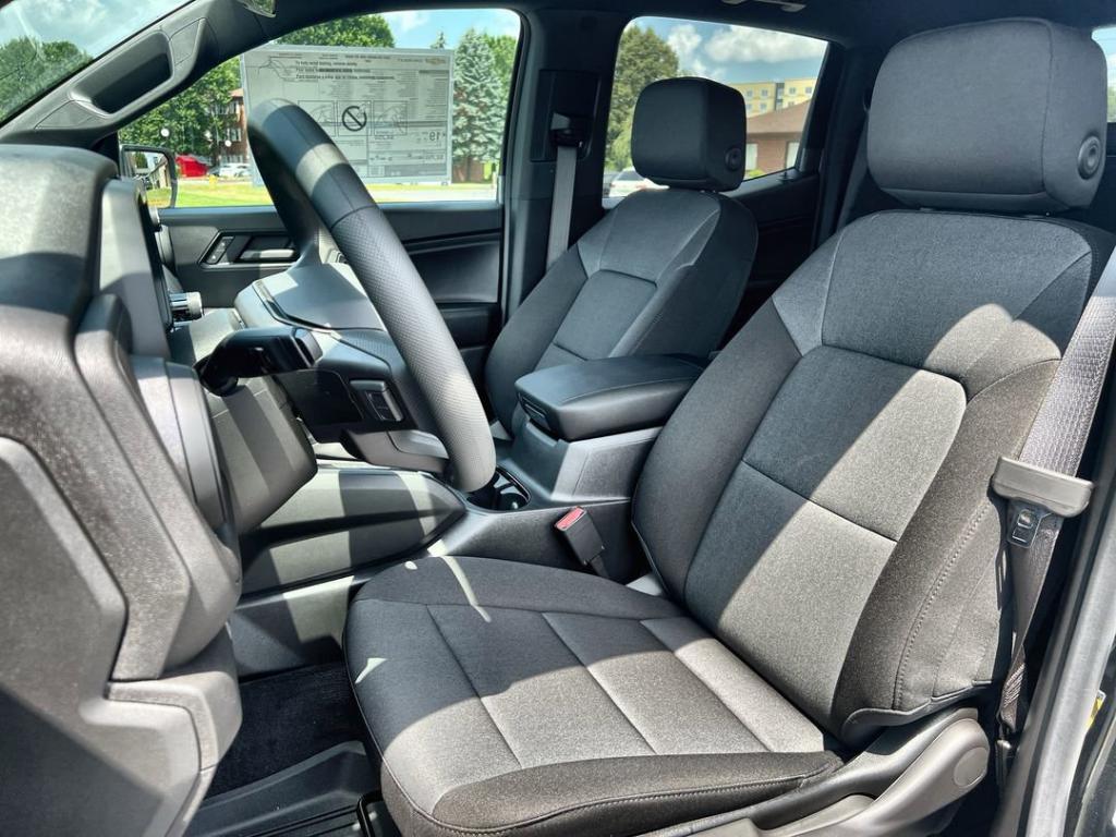 new 2025 Chevrolet Colorado car, priced at $38,120