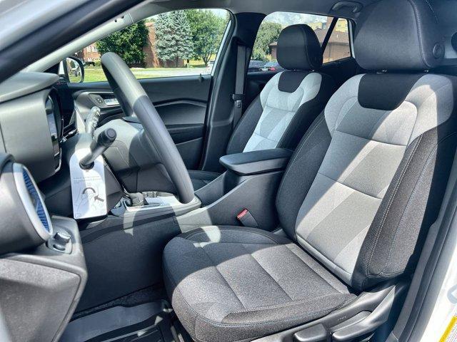 new 2025 Chevrolet Trax car, priced at $22,590