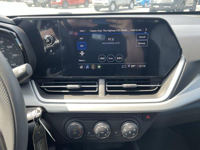 new 2025 Chevrolet Trax car, priced at $22,590