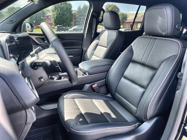 new 2025 Chevrolet Traverse car, priced at $54,055