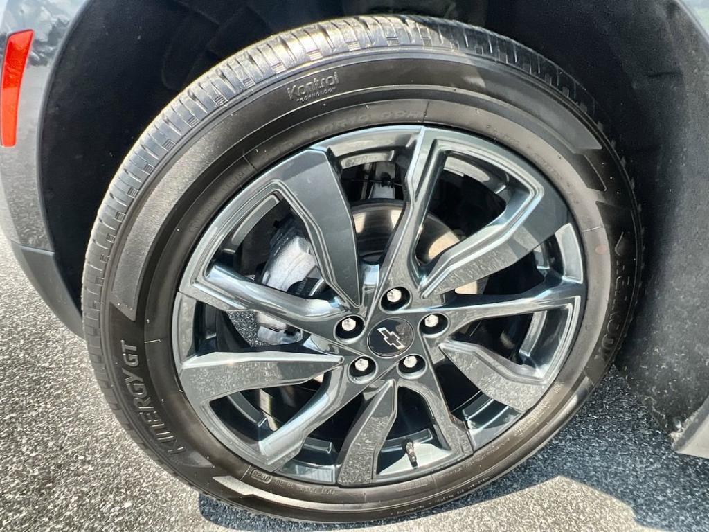 used 2023 Chevrolet Equinox car, priced at $26,500