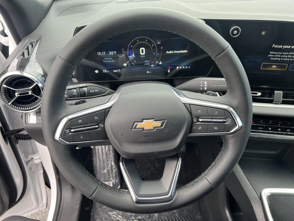 new 2025 Chevrolet Equinox car, priced at $31,815