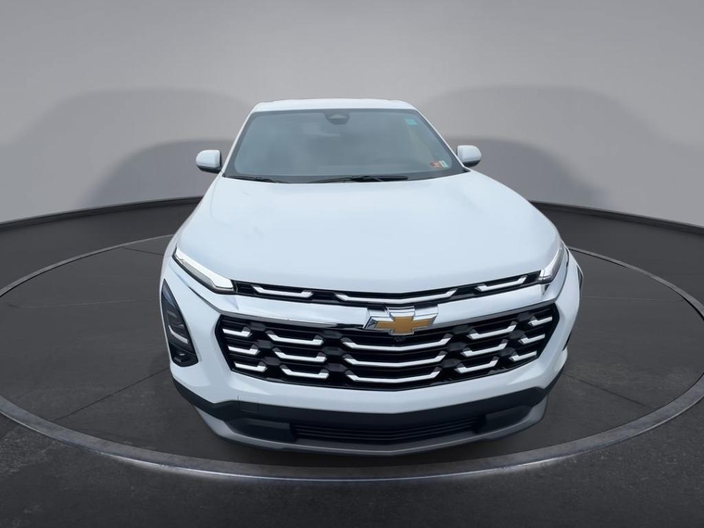 new 2025 Chevrolet Equinox car, priced at $31,815