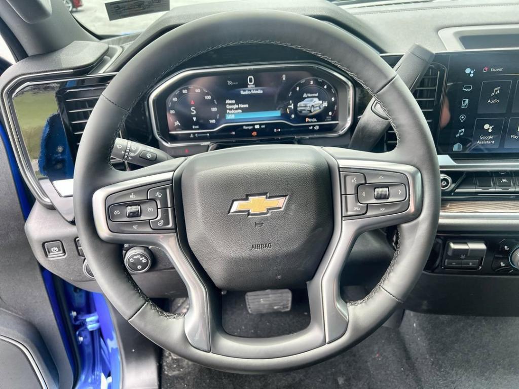 new 2025 Chevrolet Silverado 1500 car, priced at $51,390