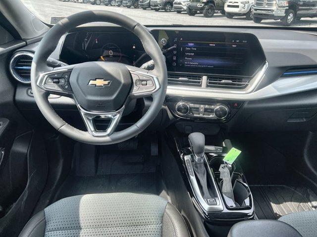 new 2025 Chevrolet Trax car, priced at $24,920