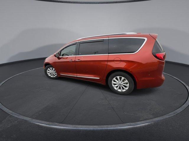 used 2018 Chrysler Pacifica car, priced at $14,300