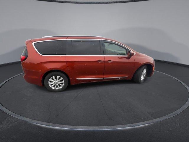 used 2018 Chrysler Pacifica car, priced at $14,300