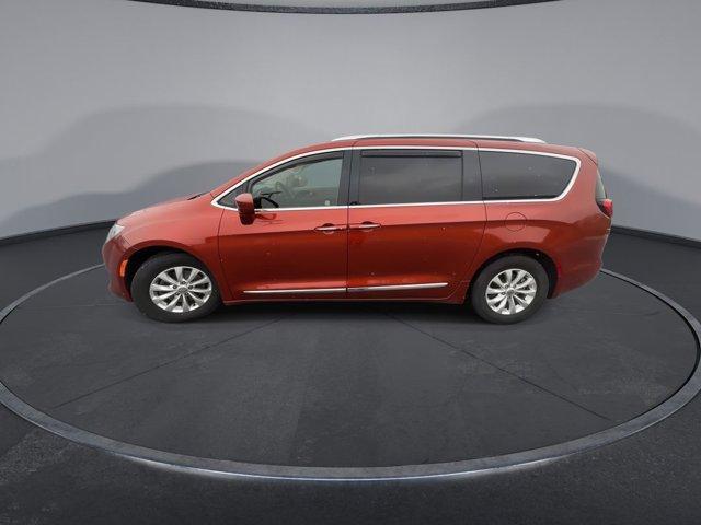 used 2018 Chrysler Pacifica car, priced at $14,300