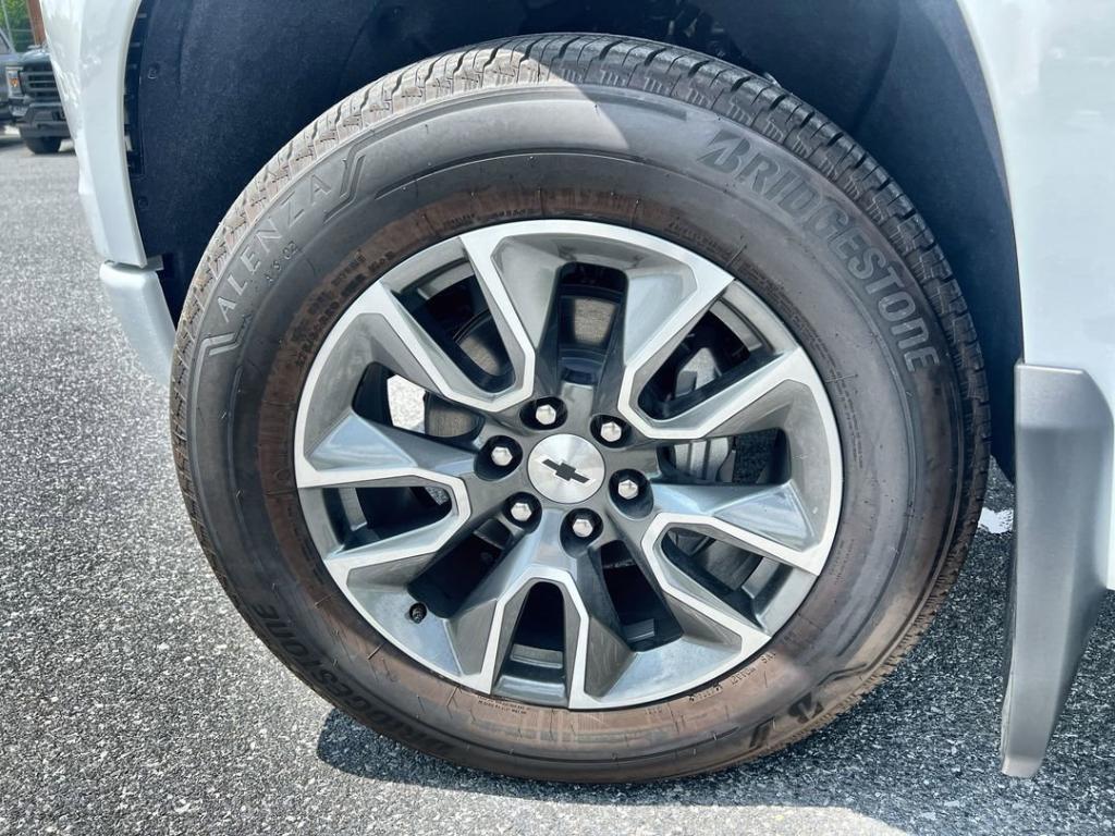 new 2025 Chevrolet Silverado 1500 car