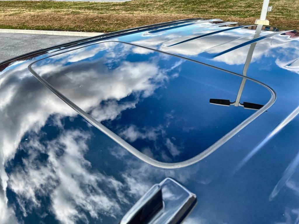 used 2021 GMC Sierra 1500 car, priced at $32,800