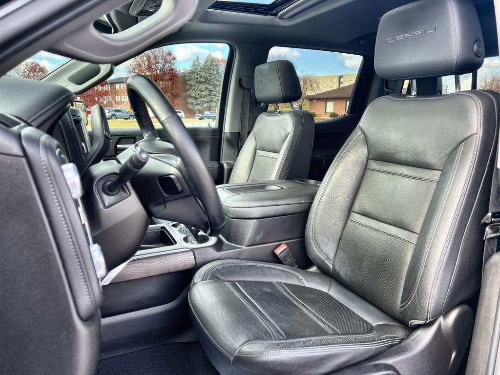 used 2021 GMC Sierra 1500 car, priced at $32,800