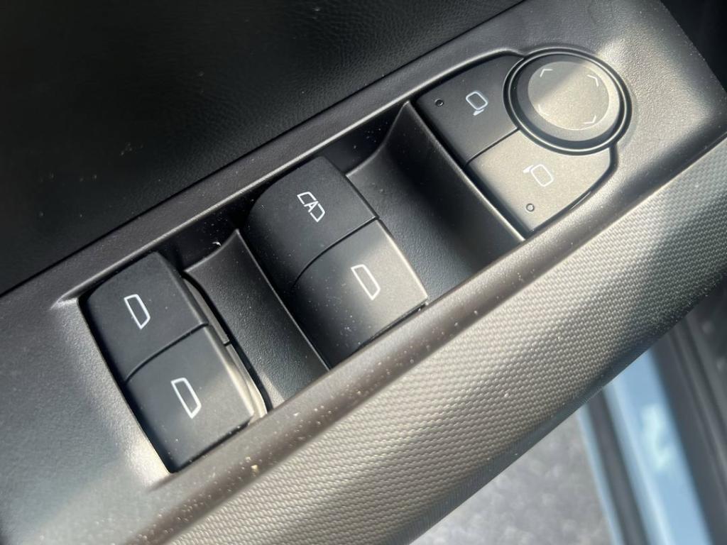 new 2025 Chevrolet Colorado car, priced at $41,580