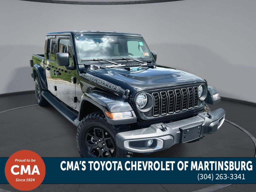 used 2025 Jeep Gladiator car, priced at $43,900