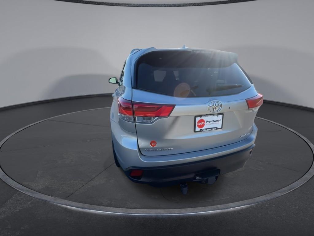 used 2019 Toyota Highlander car, priced at $25,200