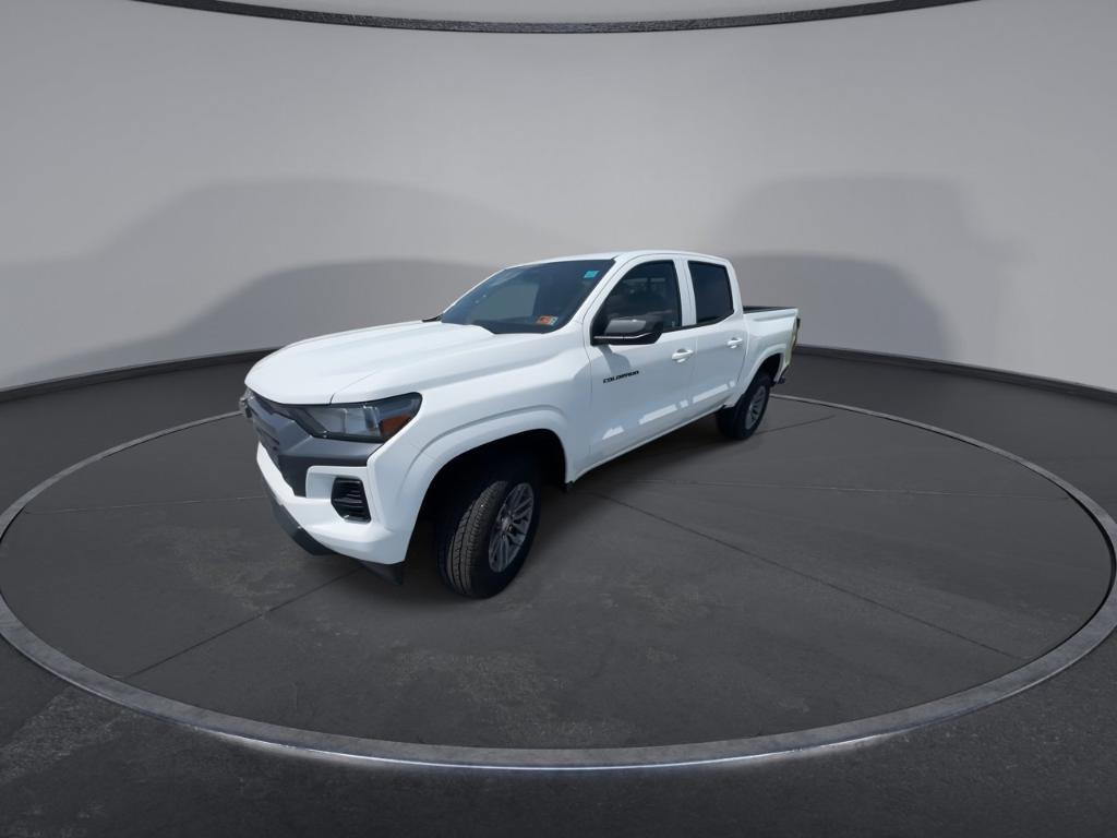 new 2025 Chevrolet Colorado car, priced at $39,600