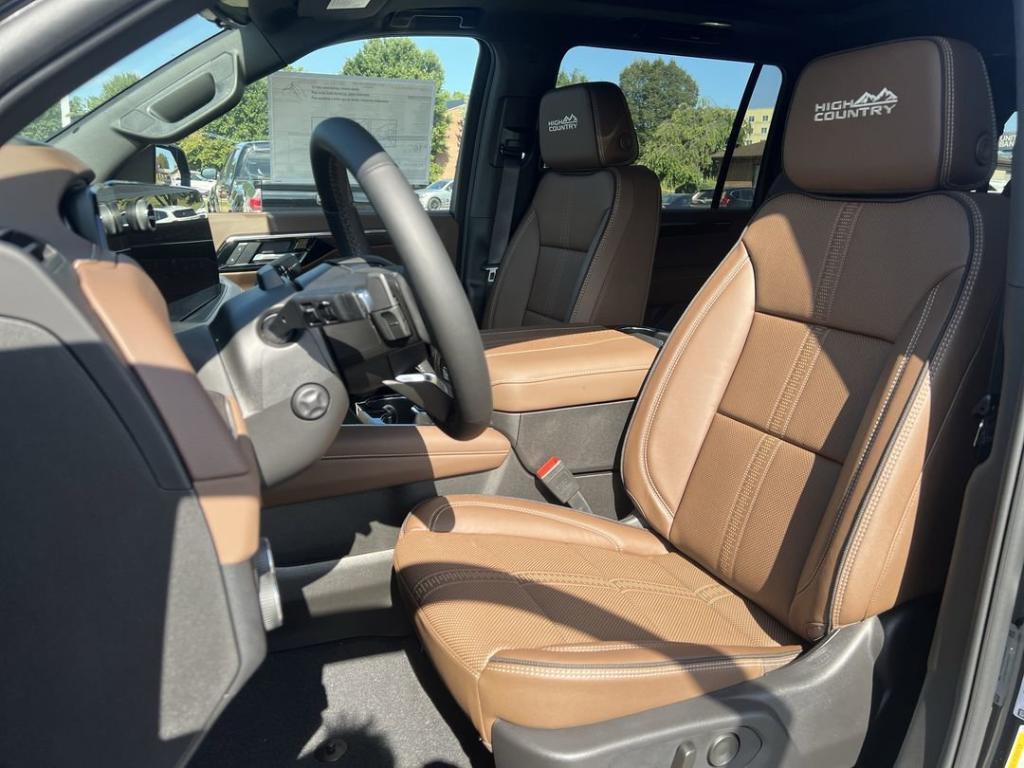 new 2025 Chevrolet Suburban car, priced at $97,210
