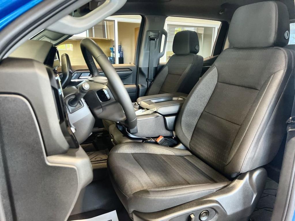 new 2025 Chevrolet Silverado 1500 car, priced at $52,755