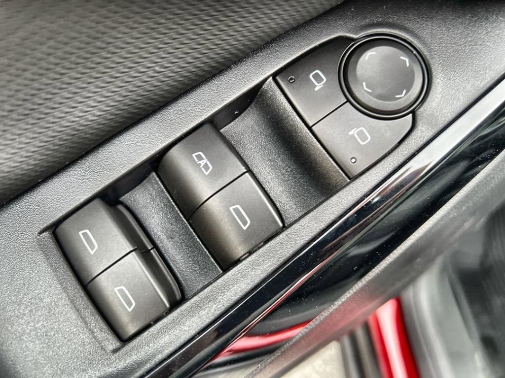 new 2026 Chevrolet Equinox car, priced at $32,795