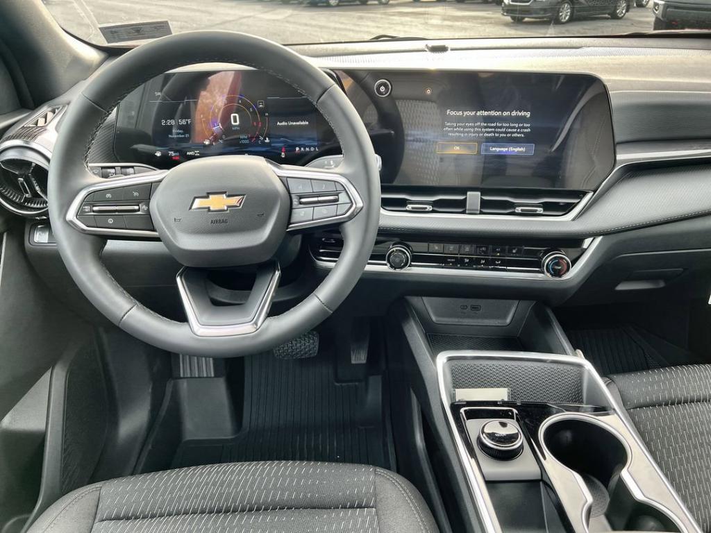 new 2026 Chevrolet Equinox car, priced at $32,795