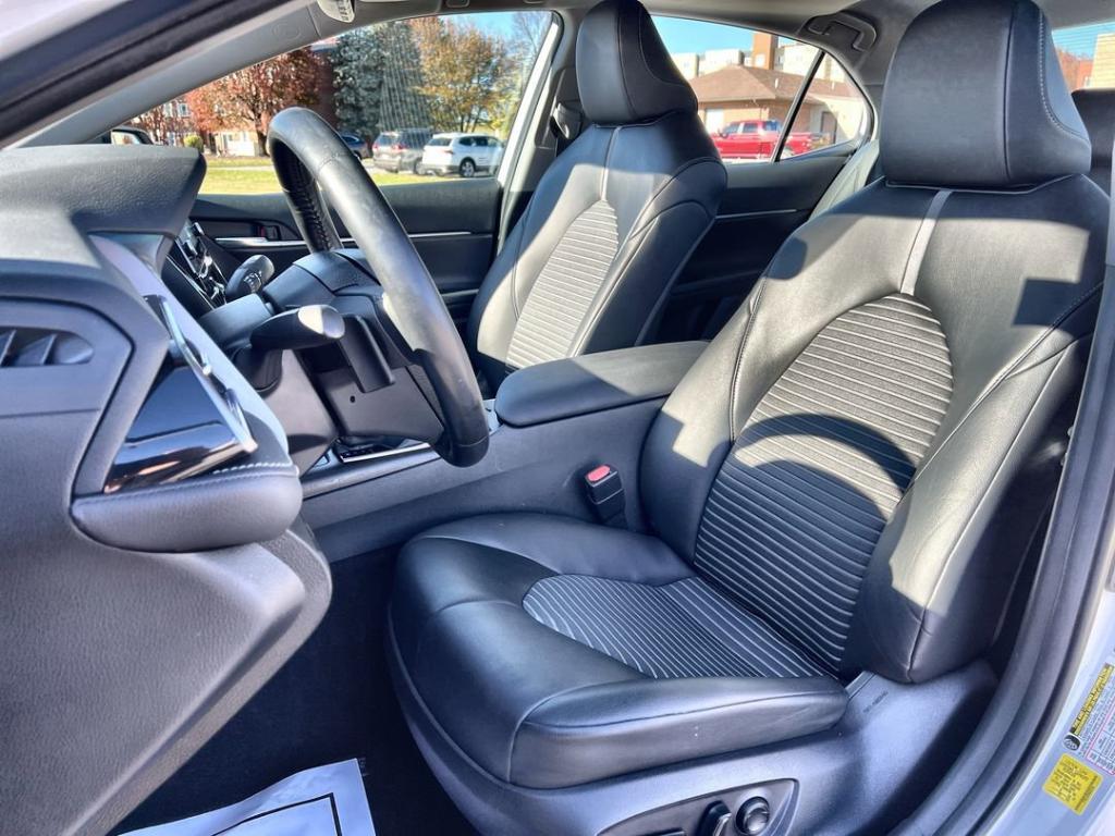 used 2021 Toyota Camry Hybrid car, priced at $18,700