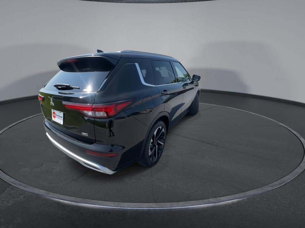 used 2022 Mitsubishi Outlander car, priced at $20,500